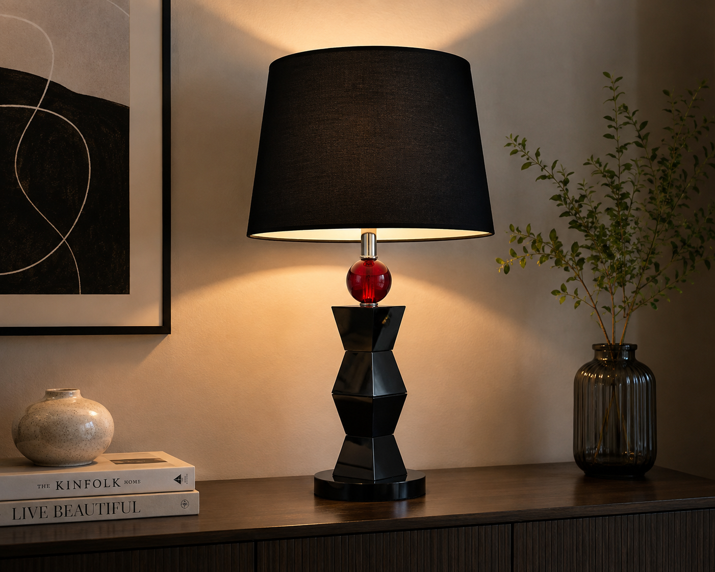 Black Ruby Table Lamp