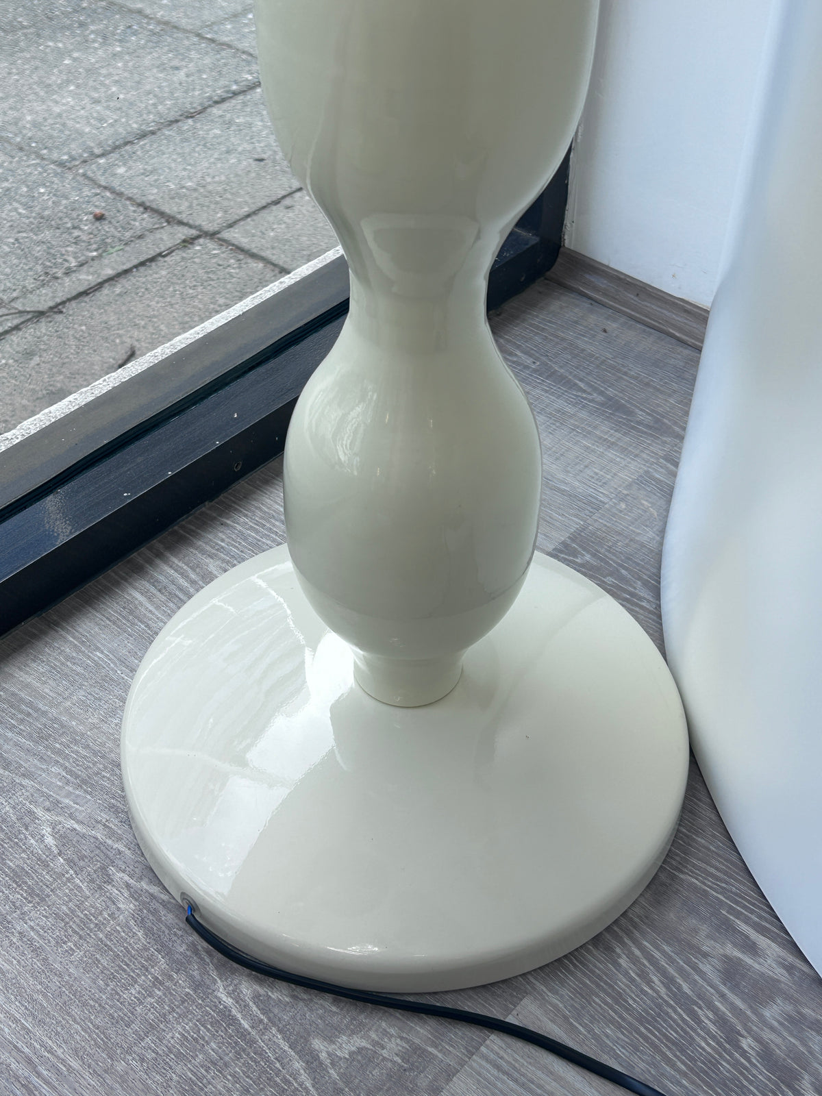 Cream Bubble Floor Lamp